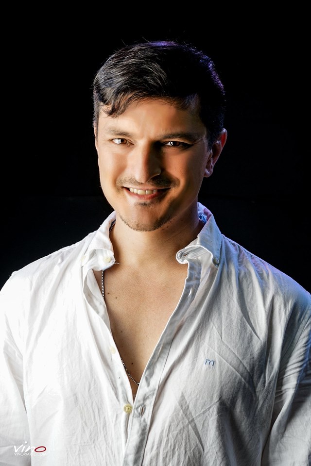 Kuya Manzano - He's into Her