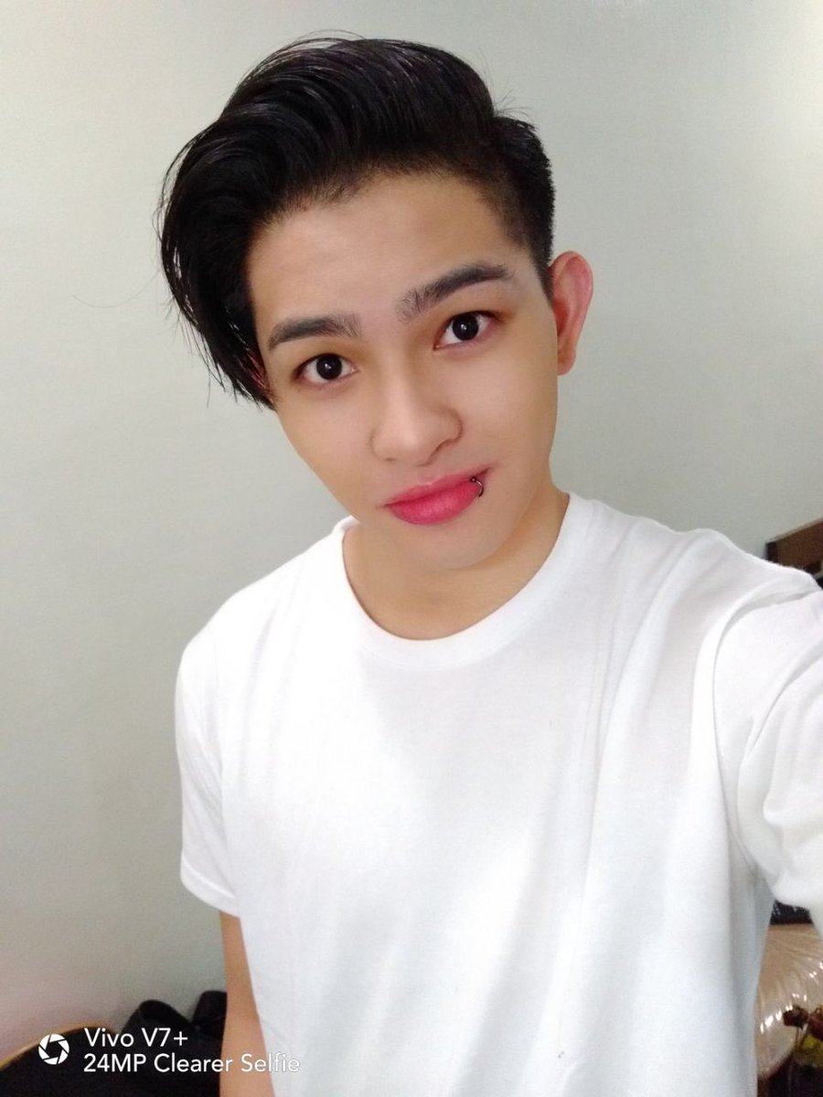 Joao Constancia - He's into her