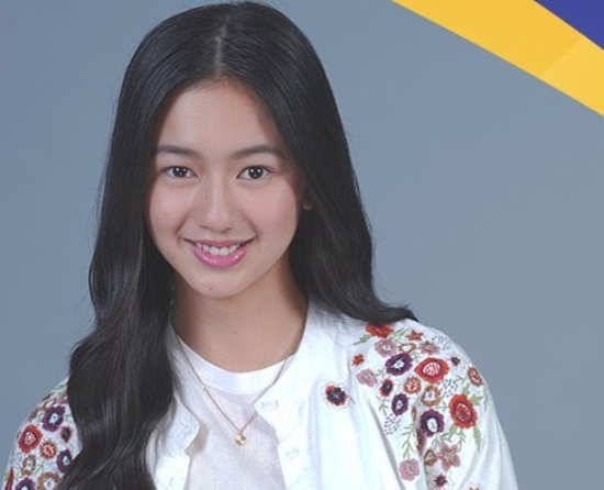 Kaori-Oinuma - He's into her