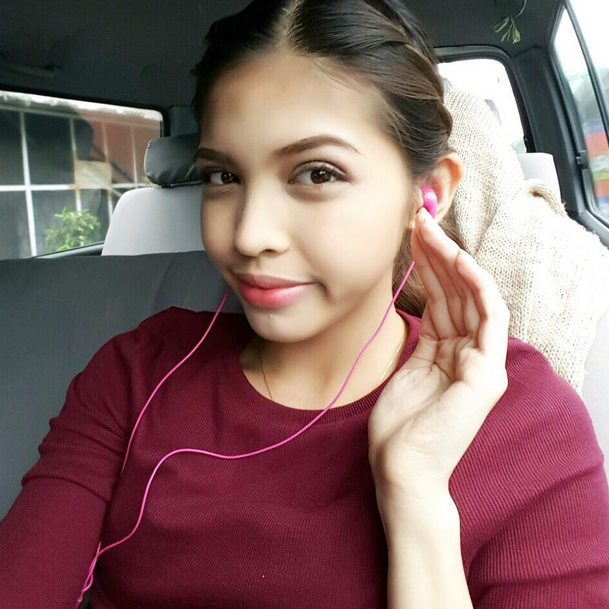 Filipino Dubsmash Queen Maine Mendoza